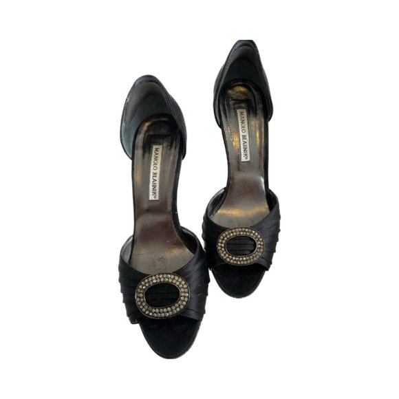 Manolo Blahnik Hangisi D’orsay Heels - Picture 1 of 7